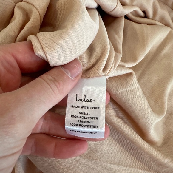 Peach / Nude Lulus floor length gown - Picture 4 of 4